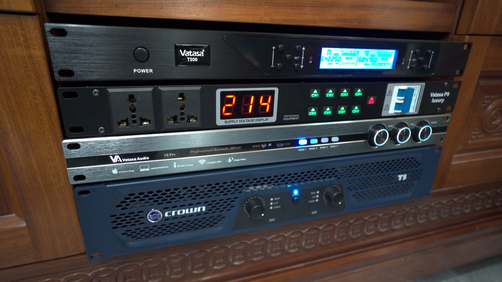 Khách hàng Phan Văn Đúng đánh giá về sản phẩm Cục đẩy công suất Crown T5 (Harman Mỹ)